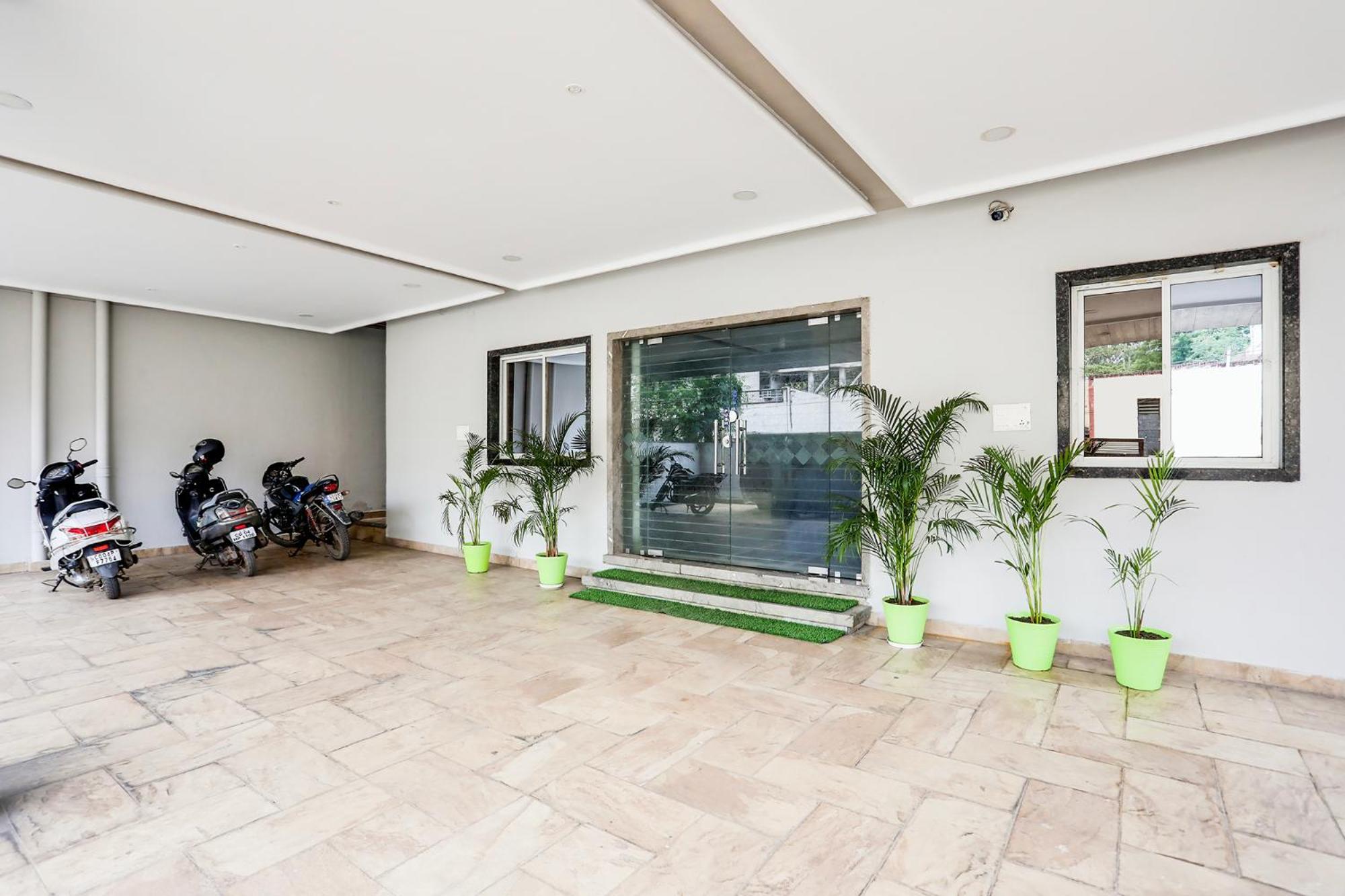 Rāipur Fabhotel Johar Inn מראה חיצוני תמונה