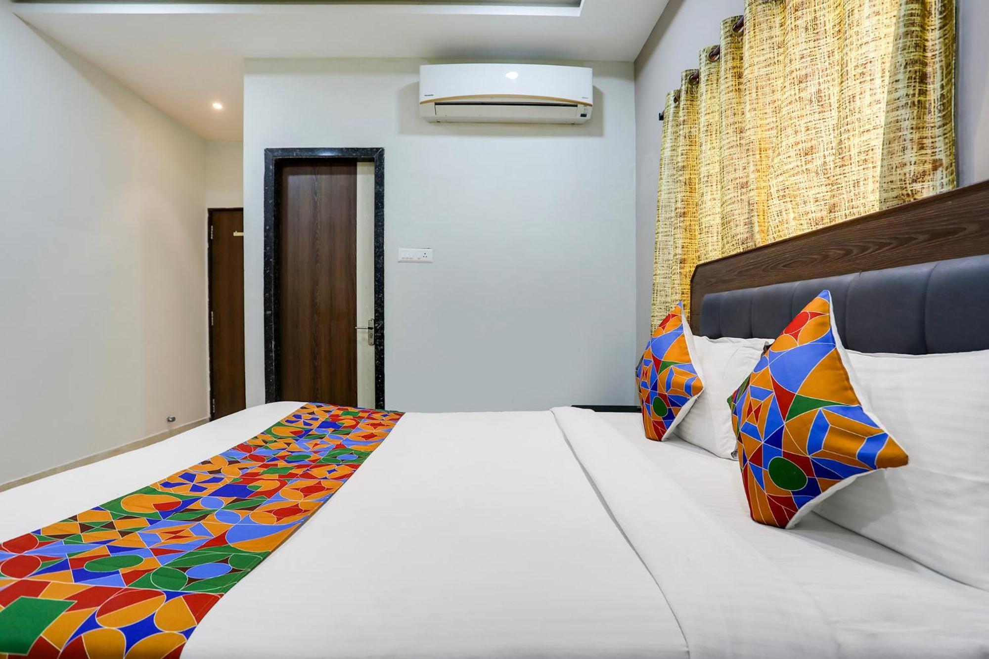 Rāipur Fabhotel Johar Inn מראה חיצוני תמונה