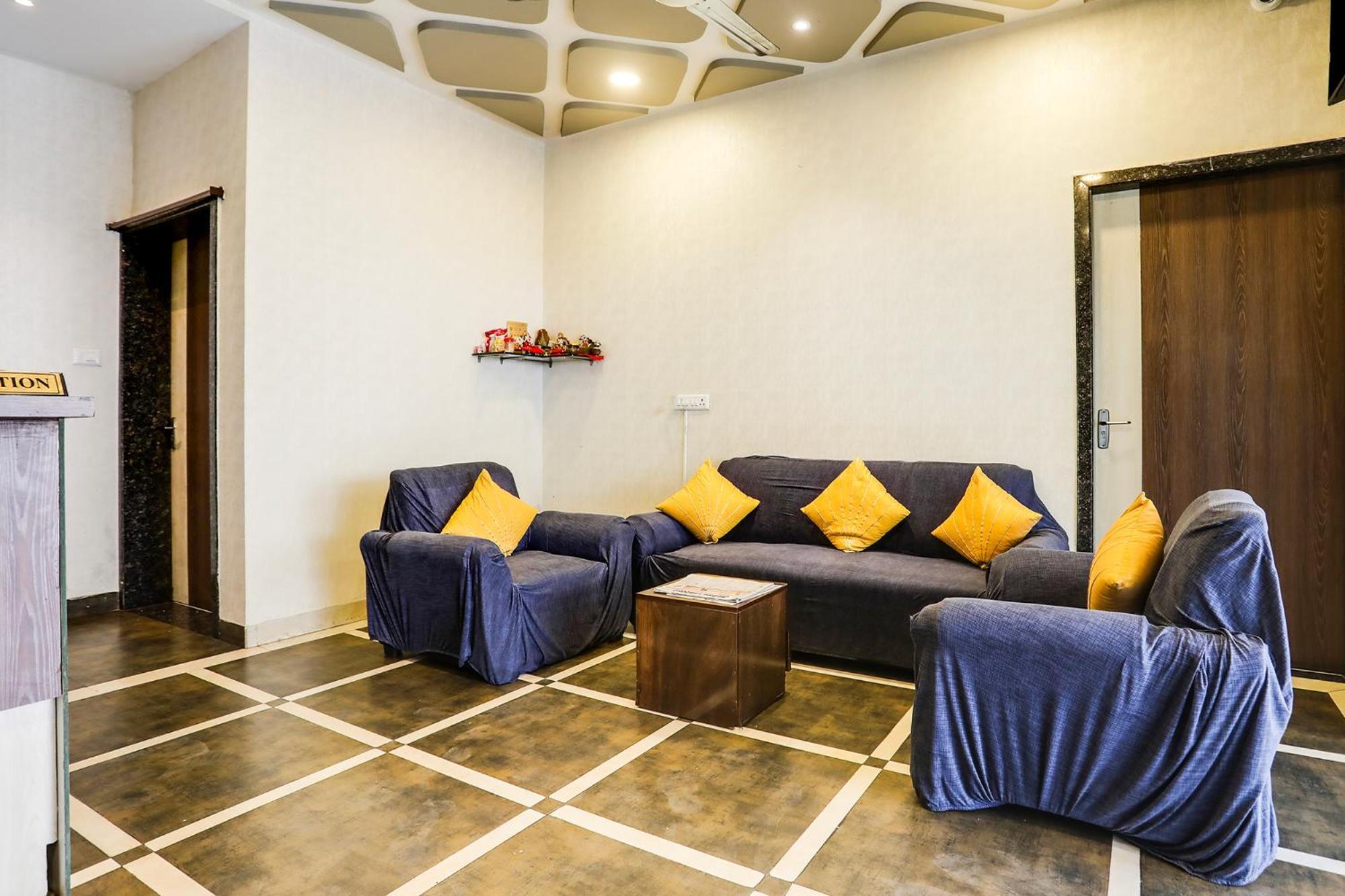 Rāipur Fabhotel Johar Inn מראה חיצוני תמונה